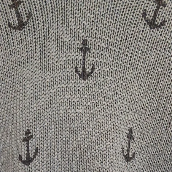 Marled Light Blue Anchor V-Neck Hooded Sweater - Picture 2 of 8